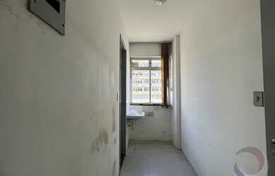 Imagem 12: Apartamento para venda com 58 metros quadrados com 2 quartos em Centro...