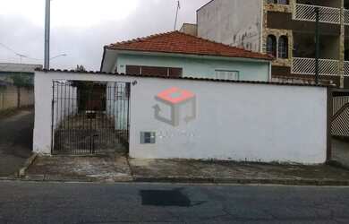 Imagem: O terreno possui 300m² de Área, Imóvel novo e está localizado