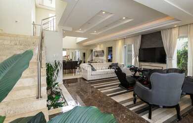 Imagem 3: Casa no Jardim América. Churrasqueira, Varanda, Área de serviçoe321m²...