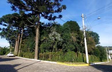 Imagem 6: Amplo terreno de esquina. 1.050m² de Área