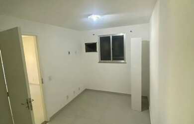 Imagem 14: Recreio Apto 1qto de frente com varanda atrás do Recreio Shopp