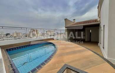 Imagem: A casa para alugar possui 3 Dormitórios, 2 Banheiros, 3 Vagas