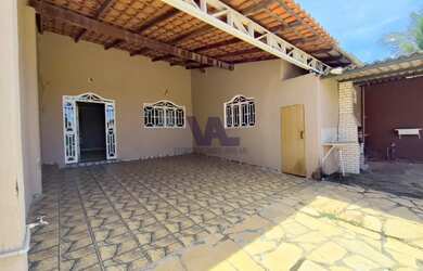 Imagem: A casa em condomínio possui 3 Dormitórios, 3 Banheiros, 3