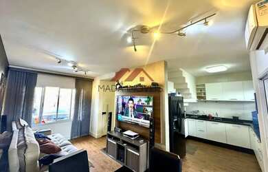 Imagem: A casa em condomínio possui 3 Dormitórios, 3 Banheiros, 2