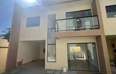 Imagem: A casa em condomínio possui 3 Dormitórios, 1 Banheiro, 1 Vaga