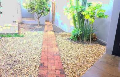 Imagem 4: Casa com piscina. Piscina, Churrasqueira, Ar-condicionadoe250m² de Área