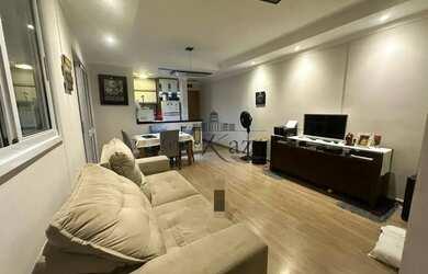 Imagem: O apartamento possui 2 Dormitórios, 2 Banheiros, 2 Vagas na