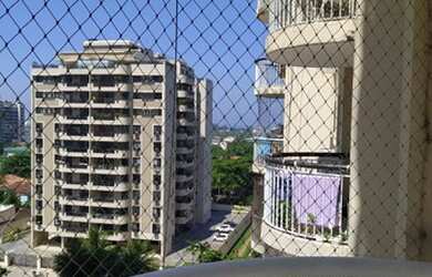 Imagem: O apartamento possui 2 Dormitórios, 2 Banheiros, 1 Vaga na