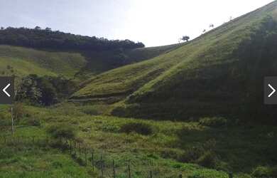 Imagem 9: FAZENDA REGIAO SERRANA CANTAGALO FORMADA E PERTO DA CIDADE