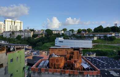 Imagem 13: Aluga-se uma casa. Varanda, 1 Banheiroe2 Dormitórios