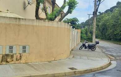 Imagem: A casa em condomínio possui 2 Dormitórios, 2 Banheiros, 1