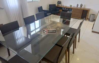 Imagem 2: Cobertura com 03 quatros 03 salas 03 banhos 02 vagas