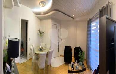 Imagem: O apartamento possui 4 Dormitórios, 3 Banheiros, 3 Vagas na