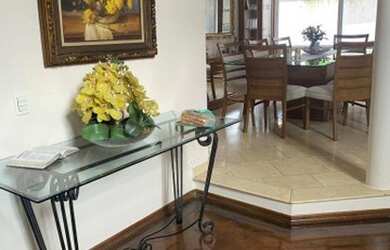 Imagem 7: Casa linda para venda - Residencial Alphaville 05