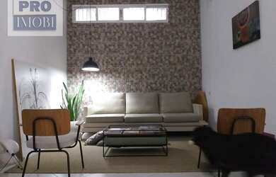 Imagem: O depósito possui 96m² de Área e está localizado em Água