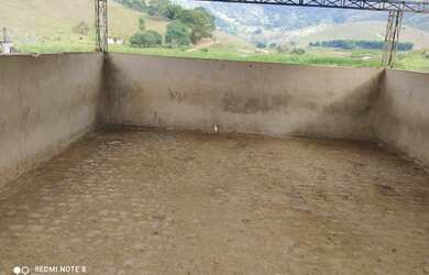 Imagem 12: FAZENDA REGIAO SERRANA CANTAGALO FORMADA E PERTO DA CIDADE