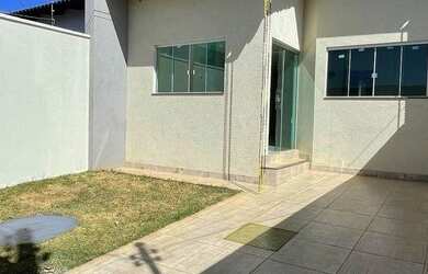 Imagem: Vende-se casa em Nova Parnamirim