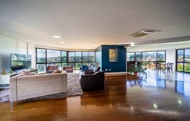 Imagem: O apartamento possui 3 Dormitórios, 4 Banheiros, 2 Vagas na