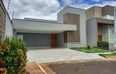 Imagem: A casa em condomínio possui 3 Dormitórios, 5 Banheiros, 4