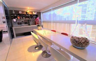 Imagem: O apartamento possui 4 Dormitórios, 5 Banheiros, 5 Vagas na