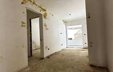 Imagem: O apartamento possui 1 Dormitório, 2 Banheiros, 1 Vaga na garagem