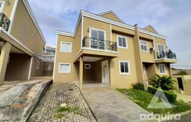 Imagem: A casa possui 3 Dormitórios, 2 Banheiros, 2 Vagas na garagem