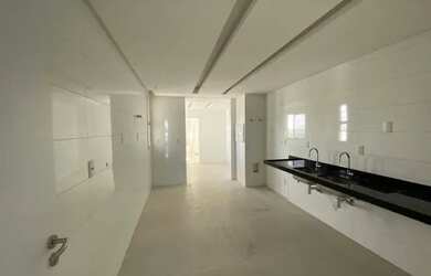 Imagem 8: . MANSÃO CARTIER. Varanda, 243m² de Área, 4 Vagas na garageme4 Dormitórios