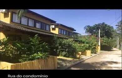 Imagem: A casa possui 2 Dormitórios, 2 Banheiros, 1 Vaga na garagem