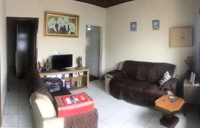 Imagem: A casa possui 2 Dormitórios, 1 Banheiro, 69m² de Área e