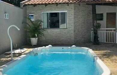 Imagem: A casa possui 2 Dormitórios, 2 Banheiros, 120m² de Área e