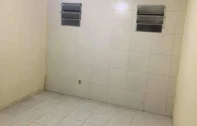 Imagem: A casa possui 1 Dormitório e 15m² de Área e está localizado