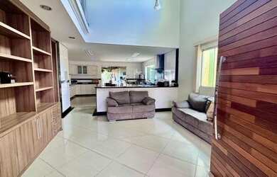 Imagem 15: Casa de Alto Padrão no Condomínio Gran Ville, Região dos Lagos(Grande Colorado