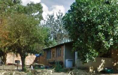 Imagem: O terreno possui 402m² de Área e está localizado em Jardim