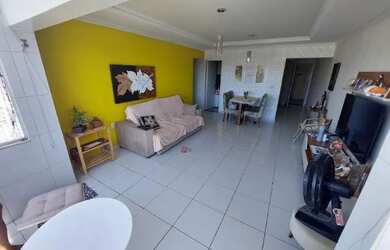 Imagem: O apartamento possui 3 Dormitórios, 2 Banheiros, 1 Vaga na