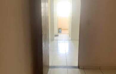 Imagem: A casa possui 1 Dormitório, 1 Banheiro e está localizado