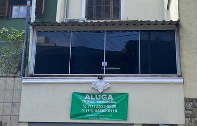 Imagem: A casa possui 3 Dormitórios, 3 Banheiros, 1 Vaga na garagem