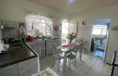 Imagem: Casa à venda