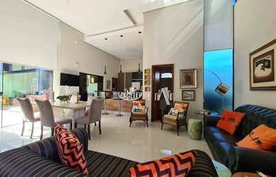 Imagem: A casa em condomínio possui 2 Dormitórios, 3 Banheiros, 4