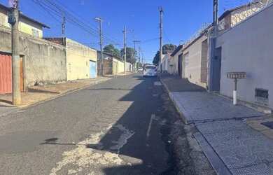 Imagem 4: Casa em Uberlândia - 4 quartos - B. Cruzeiro do Sul