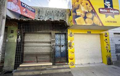 Imagem: A casa possui 1 Dormitório, 1 Banheiro, 280m² de Área e