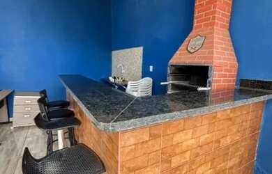 Imagem: A casa possui 2 Dormitórios, 2 Banheiros, 1 Vaga na garagem