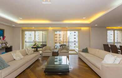 Imagem: O apartamento possui 4 Dormitórios, 3 Banheiros, 5 Vagas na