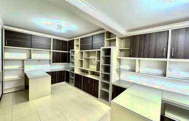 Imagem 14: Apartamento-casa com vista panorâmica, com seus 3 dormitórios, no bairro...