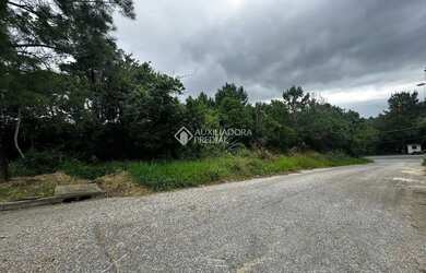 Imagem: O terreno possui 1.676m² de Área e está localizado em João