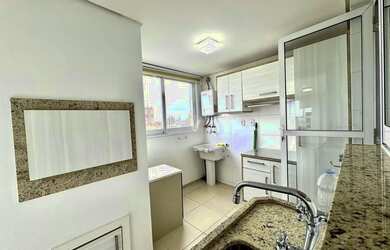 Imagem 12: Apartamento-casa com vista panorâmica, com seus 3 dormitórios, no bairro...