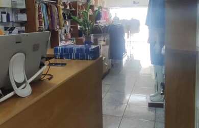 Imagem 13: OPORTUNIDADE PASSO PONTO Loja de roupas montada no centro de Mateus Leme,...