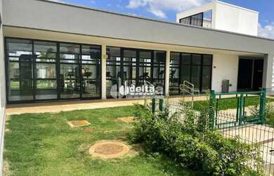 Imagem: O terreno possui 572m² de Área e está localizado em Granja