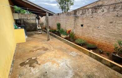 Imagem 14: Casa grande a venda