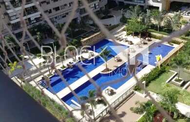 Imagem: O apartamento possui 2 Dormitórios, 3 Banheiros, 1 Vaga na