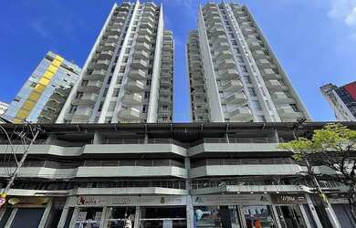 Imagem: 2 quartos com varanda e vaga no Centro para locação